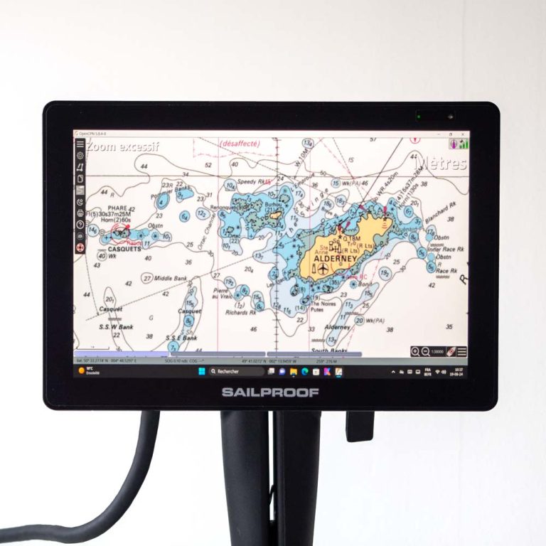 STS10 SailProof sunlight-readable waterproof touchscreen