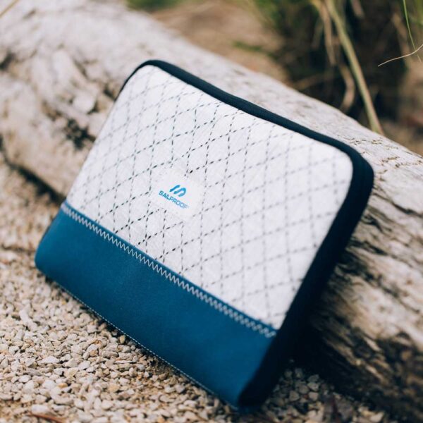 727 Sailbags sleeve pouch for SailProof SP08 tablets